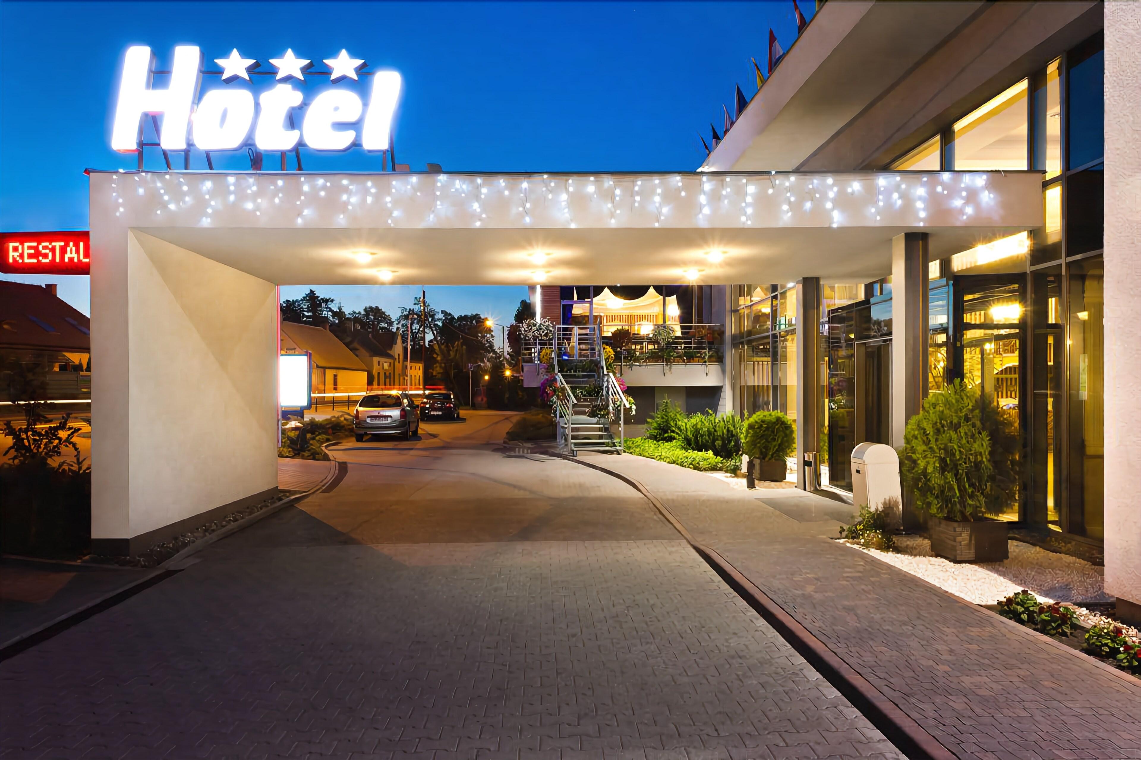 Jasek Premium Hotel Wroclaw — Photos 3